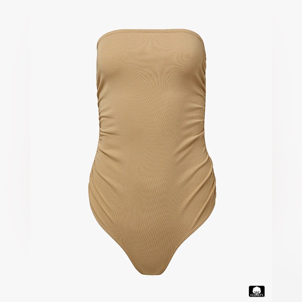*NWT* WEWOREWHAT Ruched Strapless Bodysuit